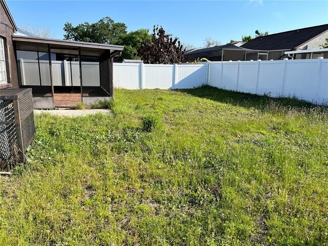 Building Photo - 8301 Clermont St