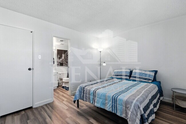 Building Photo - 3313 N 68th St