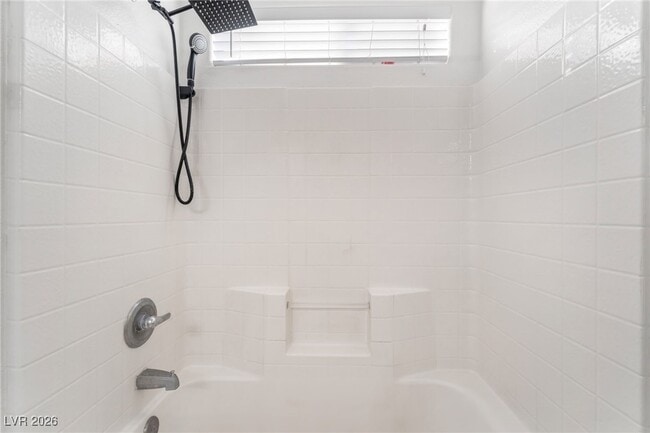 Building Photo - 10667 April Rose Ct