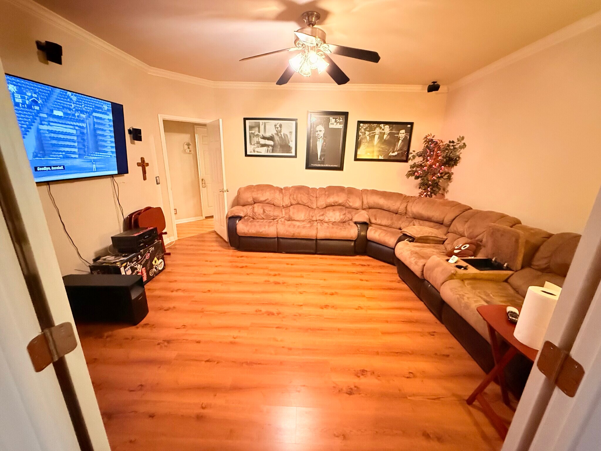 Livingroom #2 - 584 Rockhurst St