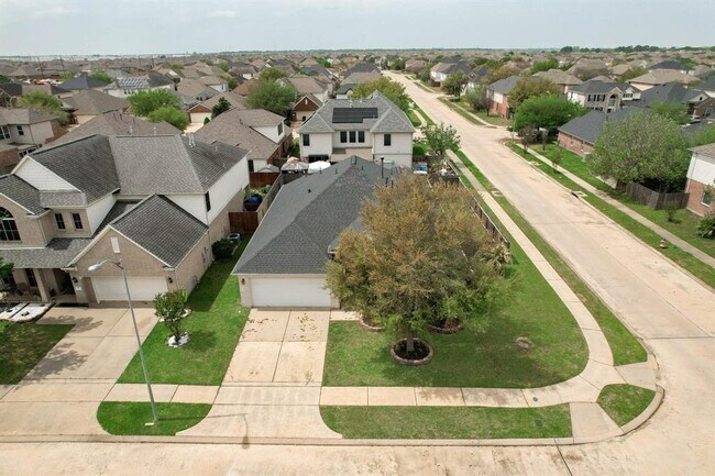 Building Photo - 4823 Upland Dale Ct