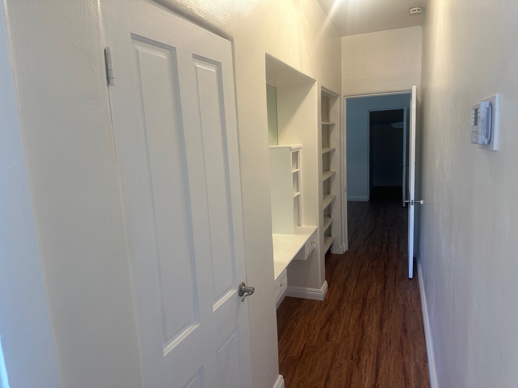 Building Photo - 8733 Holloway Dr