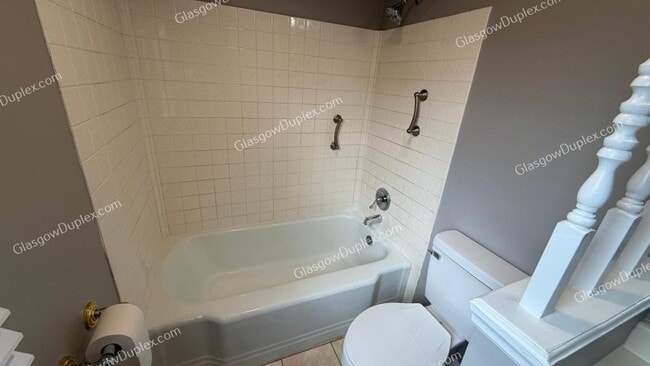 Building Photo - 107 Floral Dr