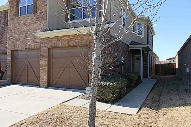 Building Photo - 6325 Cedar Falls Dr