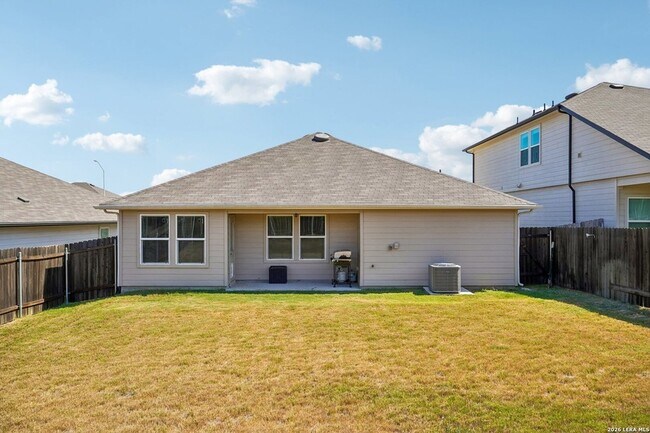 Building Photo - 841 Bahia Pl