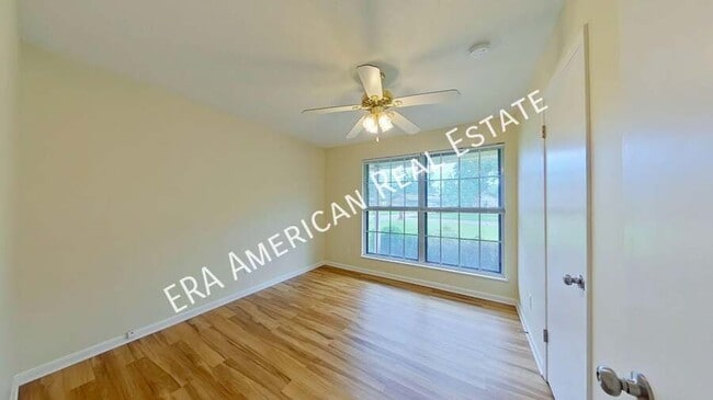 Building Photo - 1111 Coral Dr