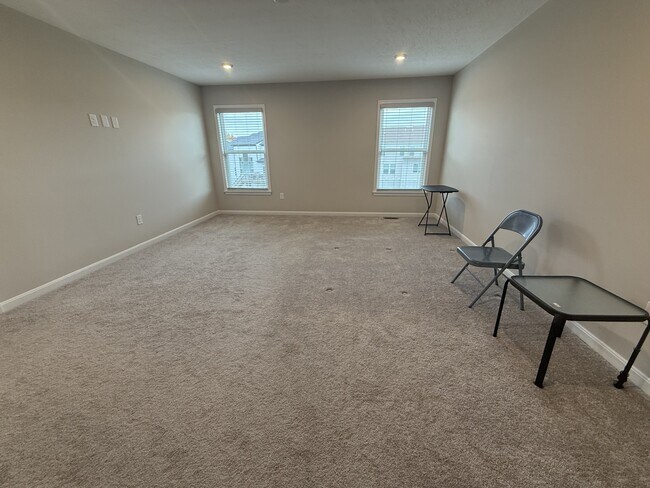 Building Photo - 6964 Briarcliff Ct