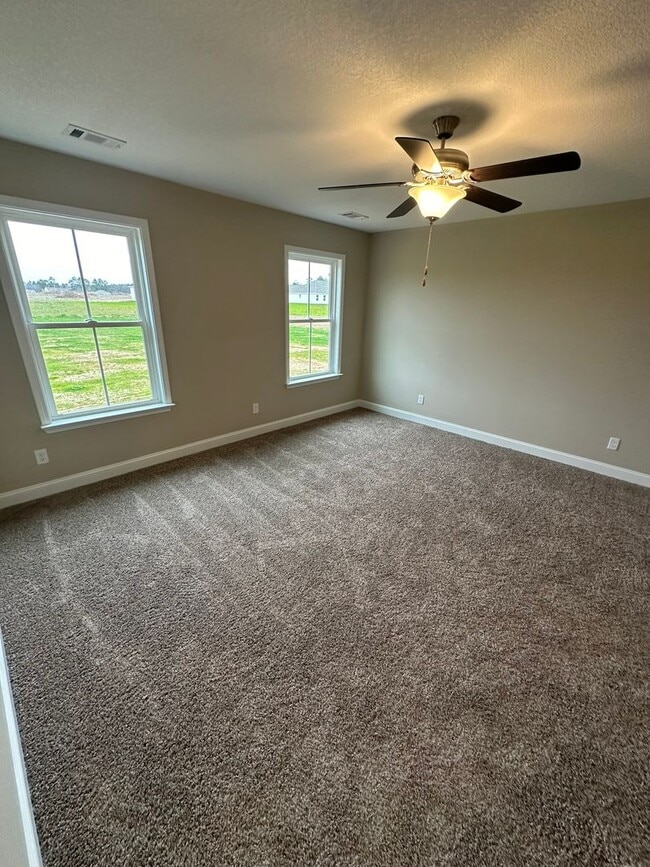 Building Photo - 510 Doyle Ln