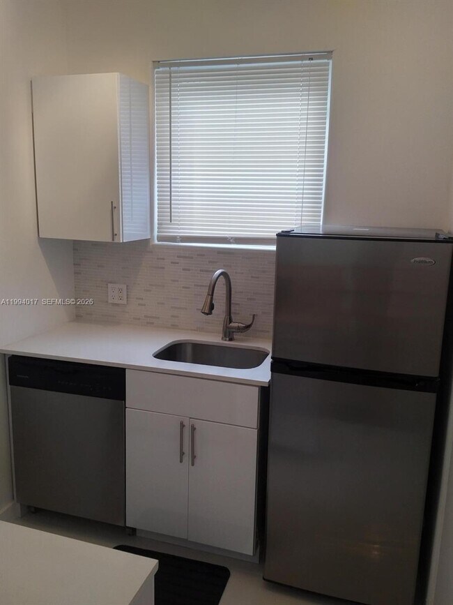 Building Photo - 750 Jefferson Ave