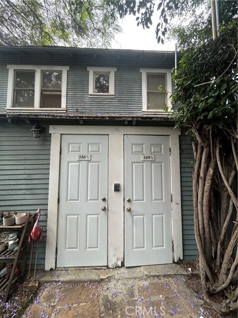 Building Photo - 384 W 15th St