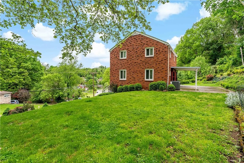 Building Photo - 350 Broadway Dr