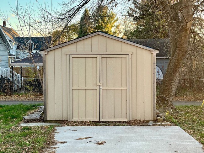 Building Photo - 3 Bed 1 Bath Single Family Home in Wausau