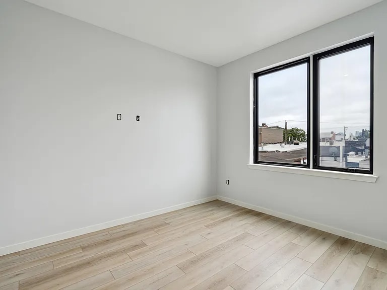 Building Photo - 1112 E Berks St