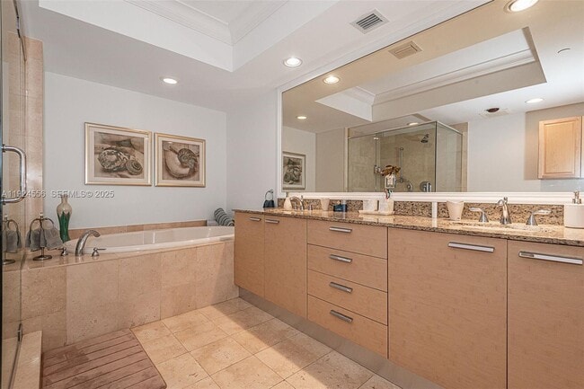 Building Photo - 1850 S Ocean Dr