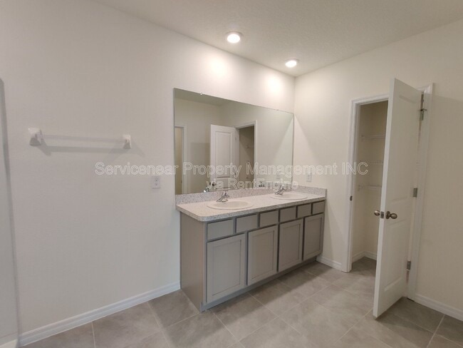 Building Photo - 10548 Penny Gale Loop