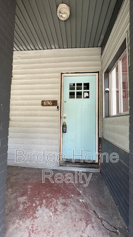 Building Photo - 6960 Monticello St