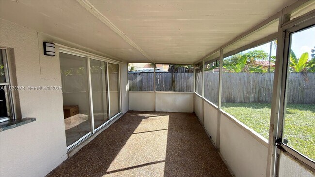 Building Photo - 6504 Arbor Dr