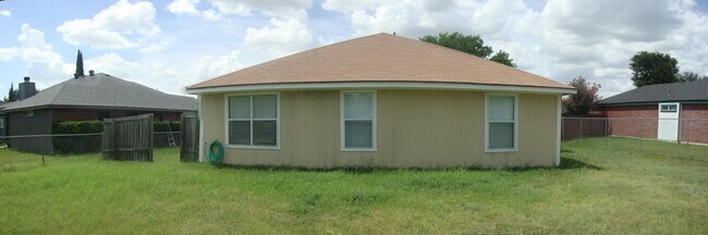 Building Photo - 3-Bedroom House for Rent in Killeen