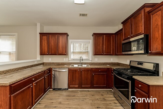 Building Photo - 1300 Ethans Way