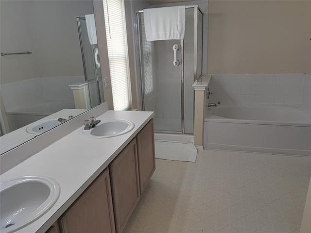 Building Photo - 1405 Anglican Dr