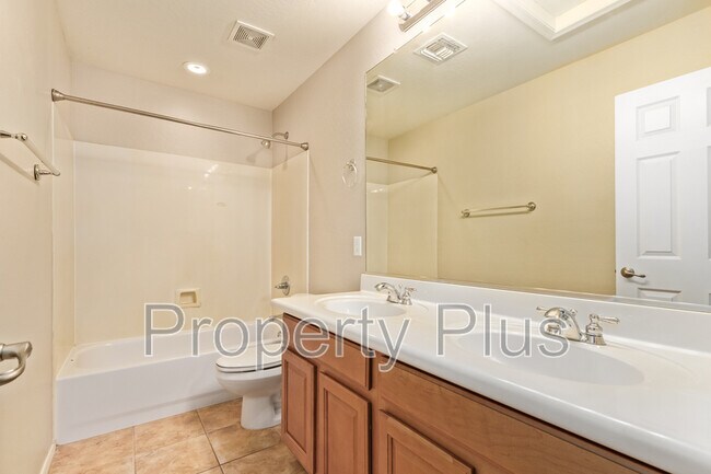 Building Photo - 8355 W Molly Ln