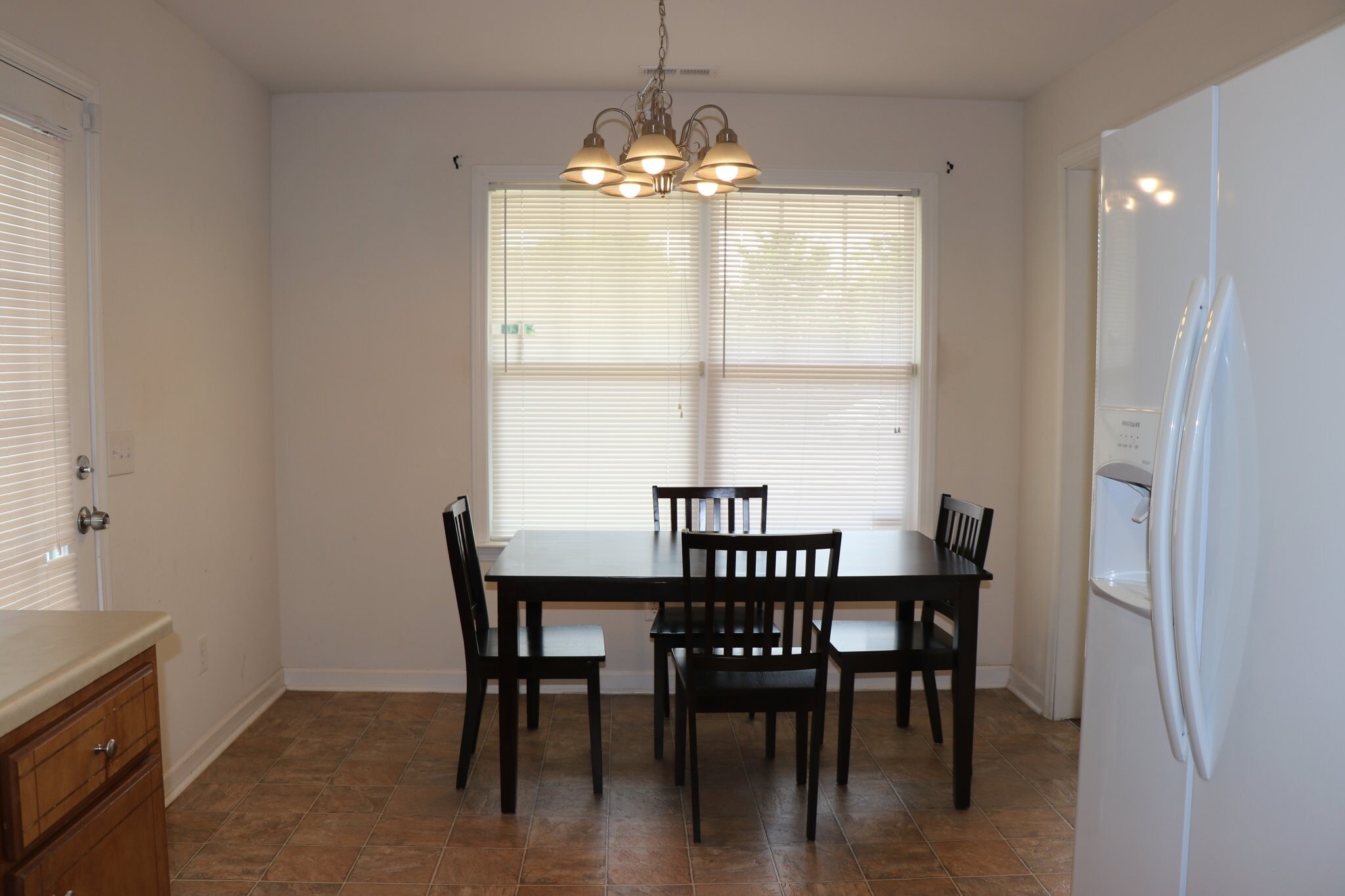 Building Photo - 420 Oconner Ct