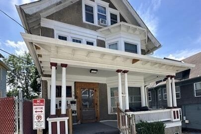 Primary Photo - All-Inclusive Living in Collegetown!