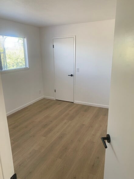 Left 2 Bedroom w/Closet - 608 Virginia St