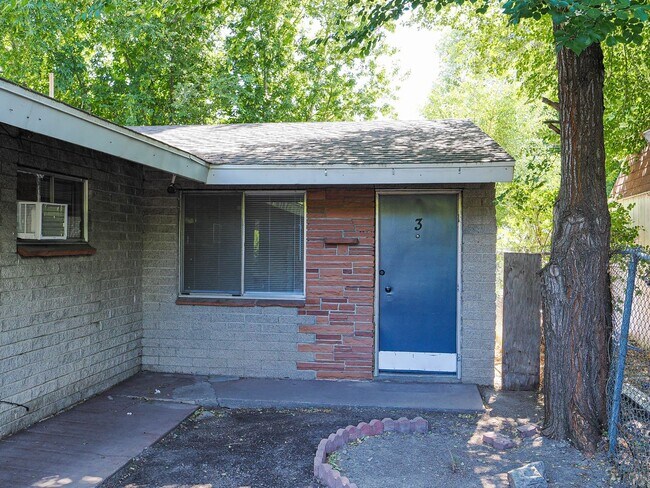 Building Photo - 3725 S 200 E