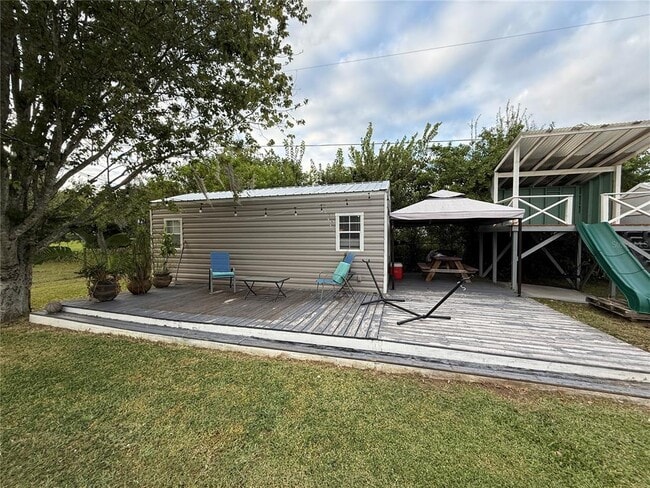 Building Photo - 4153 Fanny Bass Rd