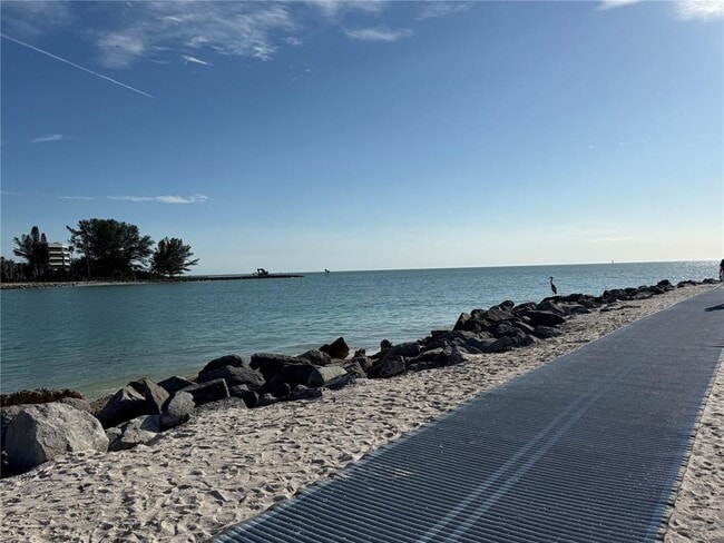 Building Photo - 200 140th Ave E