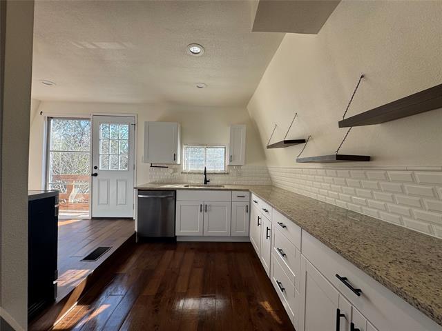 Building Photo - 1129 Scenic Dr