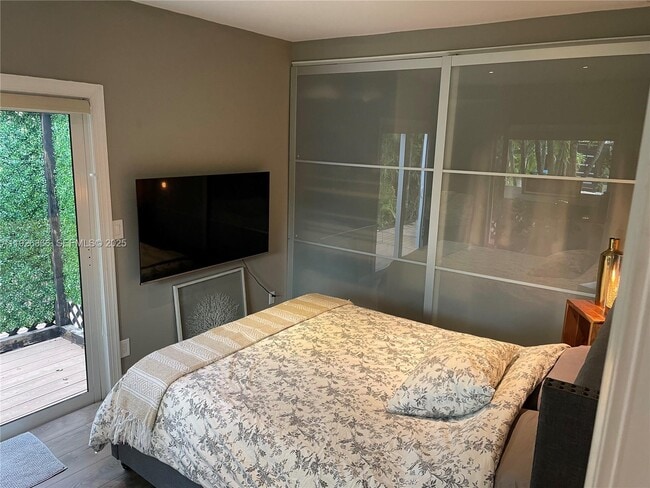 Building Photo - 2654 SW 25th Ter