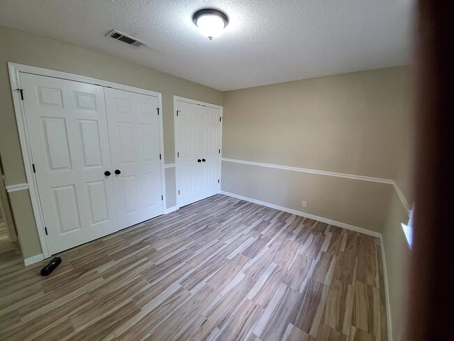 Building Photo - 3801 Nichols Dr