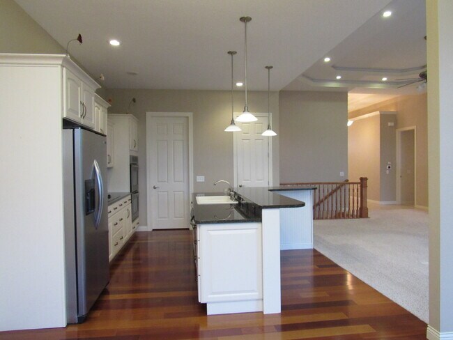 Building Photo - 3164 Meridith Way