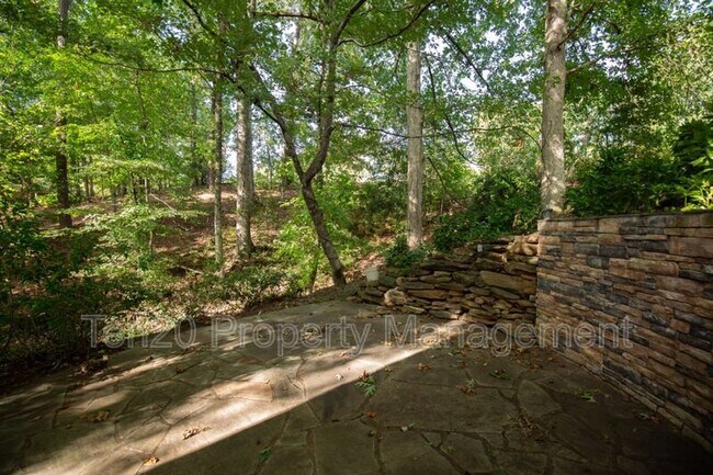 Building Photo - 4701-12 Turnberry Ln