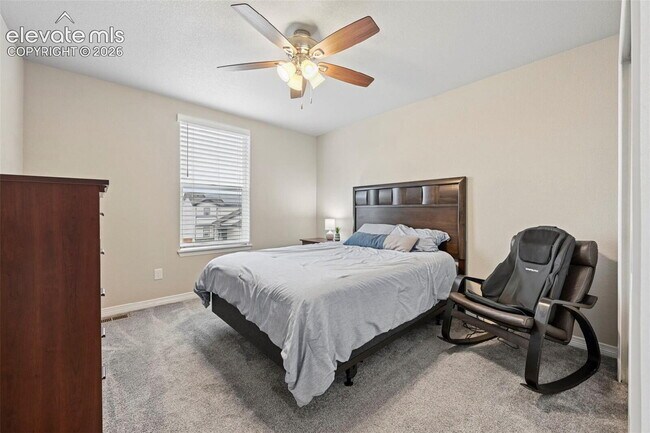 Building Photo - Beautiful 5 Bed + Office Home with 3-Car Garage in Desirable Lorson Ranch!