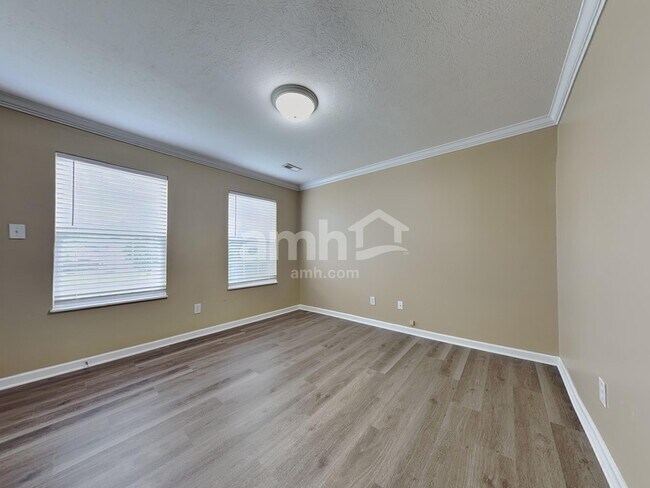 Building Photo - 2233 Cartmill Dr