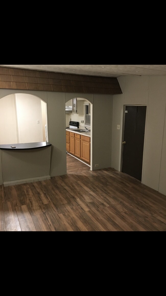 Building Photo - Ringgold Trailer- 45 Budget Lane