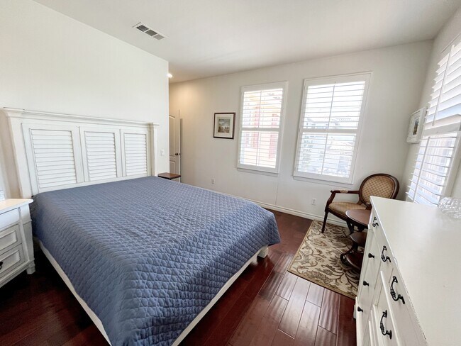 Building Photo - 12470 Sundance Ave