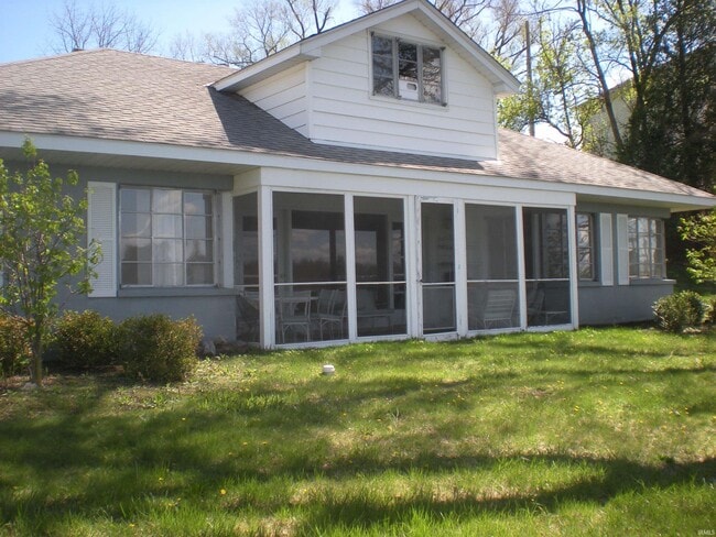 Building Photo - 35-Lane280 Lane 280 E