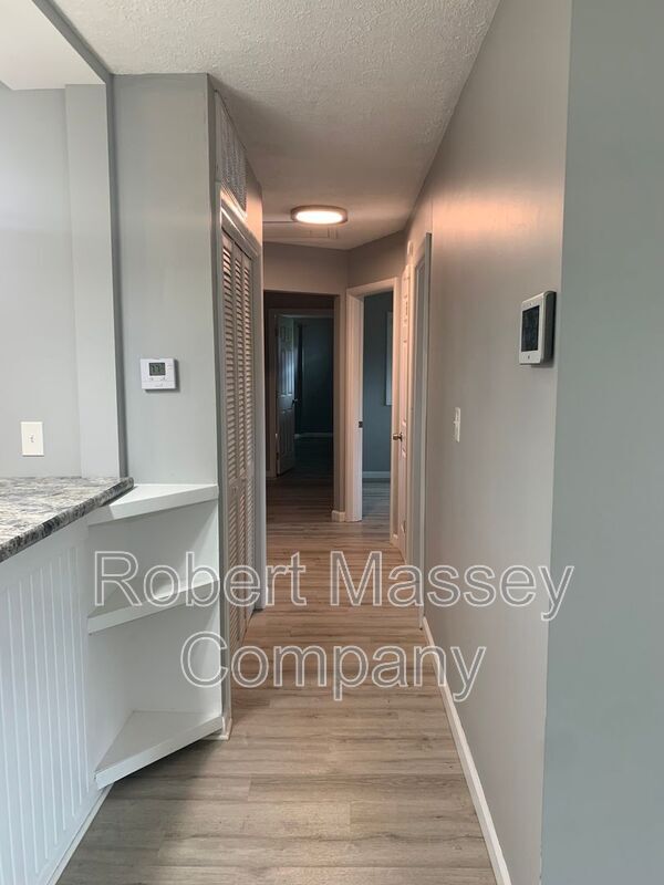 Building Photo - 2815 Joan Ave