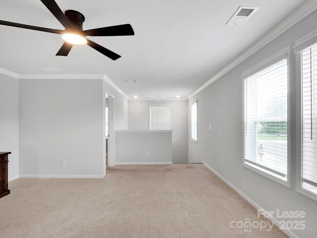Building Photo - 1034 Lyndon Station Dr