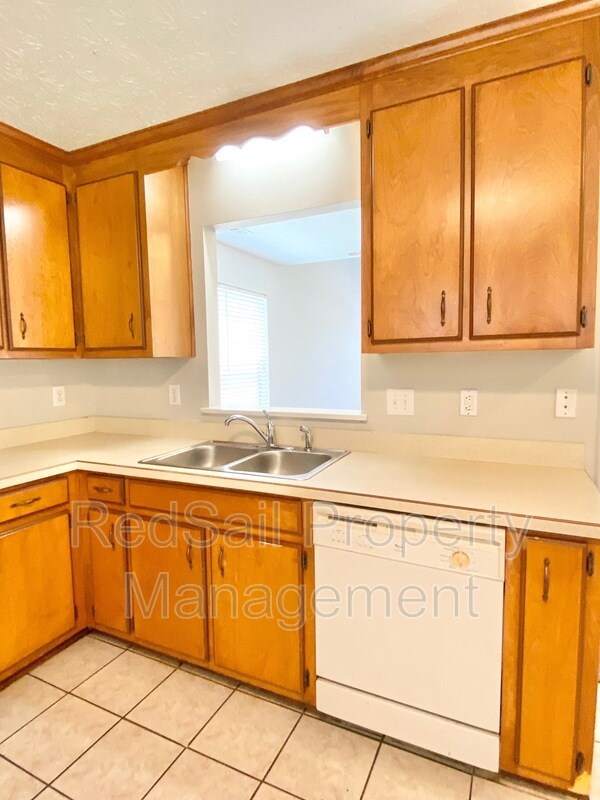 Building Photo - 308 Jacks Pl