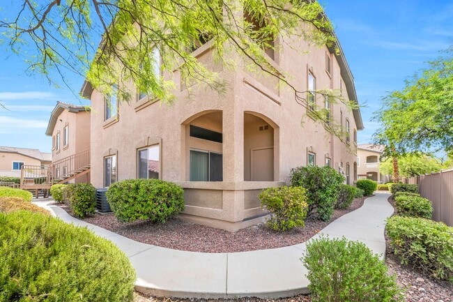 Building Photo - 8985 S Durango Dr