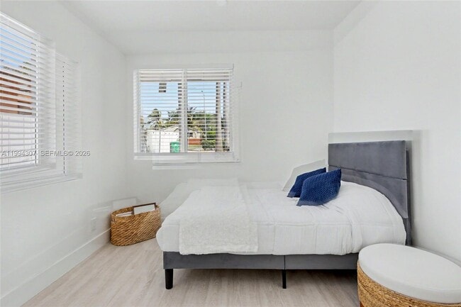 Building Photo - 55 SW 13th St