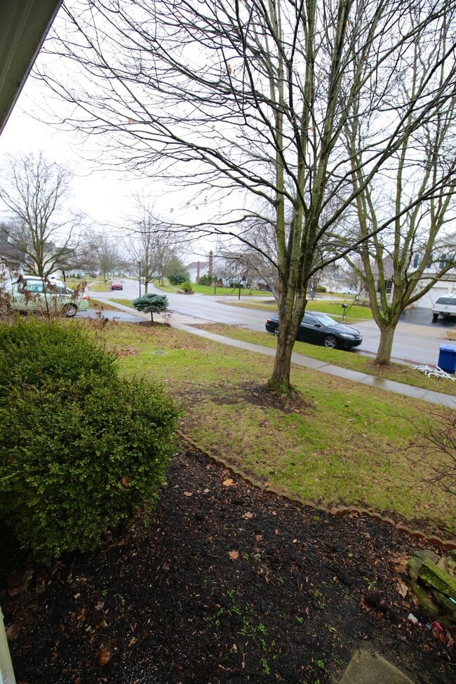 Building Photo - 4400 Greensbury Dr