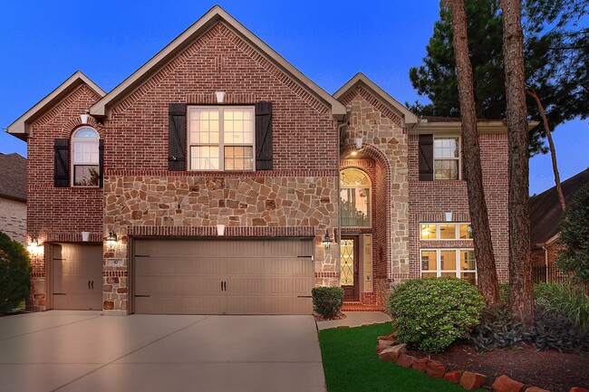 Primary Photo - 47 Canoe Bend Dr
