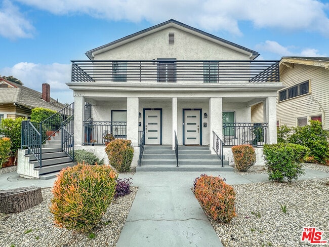 Building Photo - 2717 S Harvard Blvd