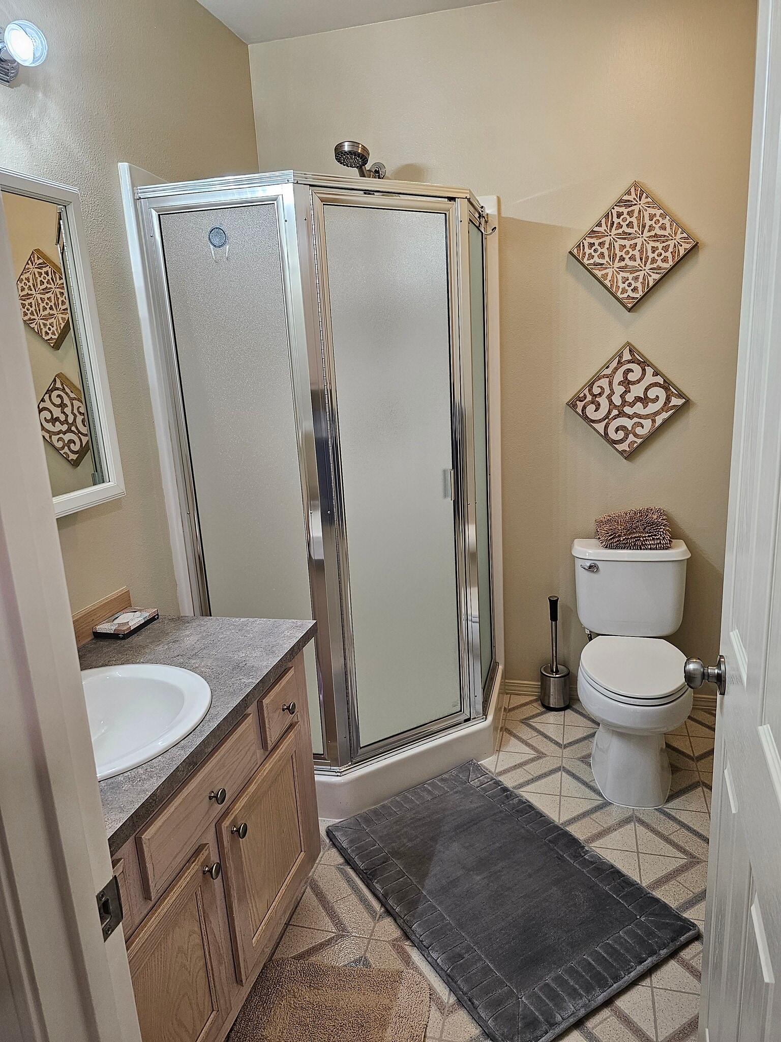 Building Photo - 3030 Lore Rd